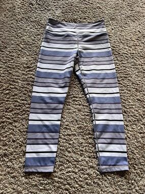 ZYIA Striped Leggings in Gray & Blue